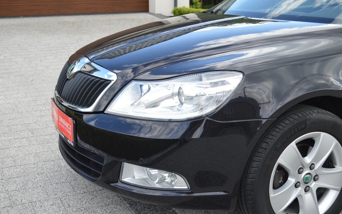 Skoda Octavia cena 17000 przebieg: 194000, rok produkcji 2013 z Nowe Brzesko małe 277